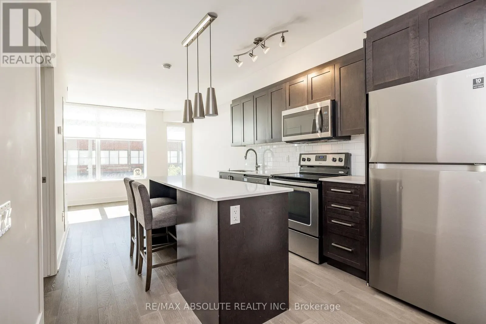 209 - 411 MACKAY STREET