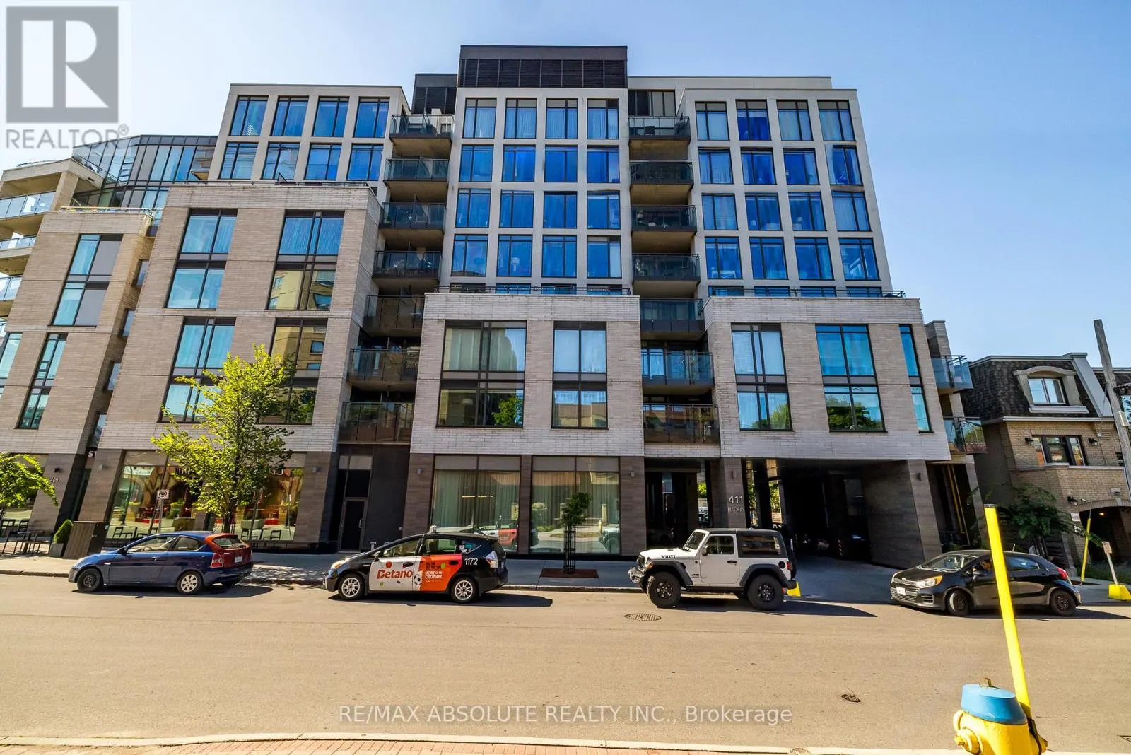 209 - 411 MACKAY STREET
