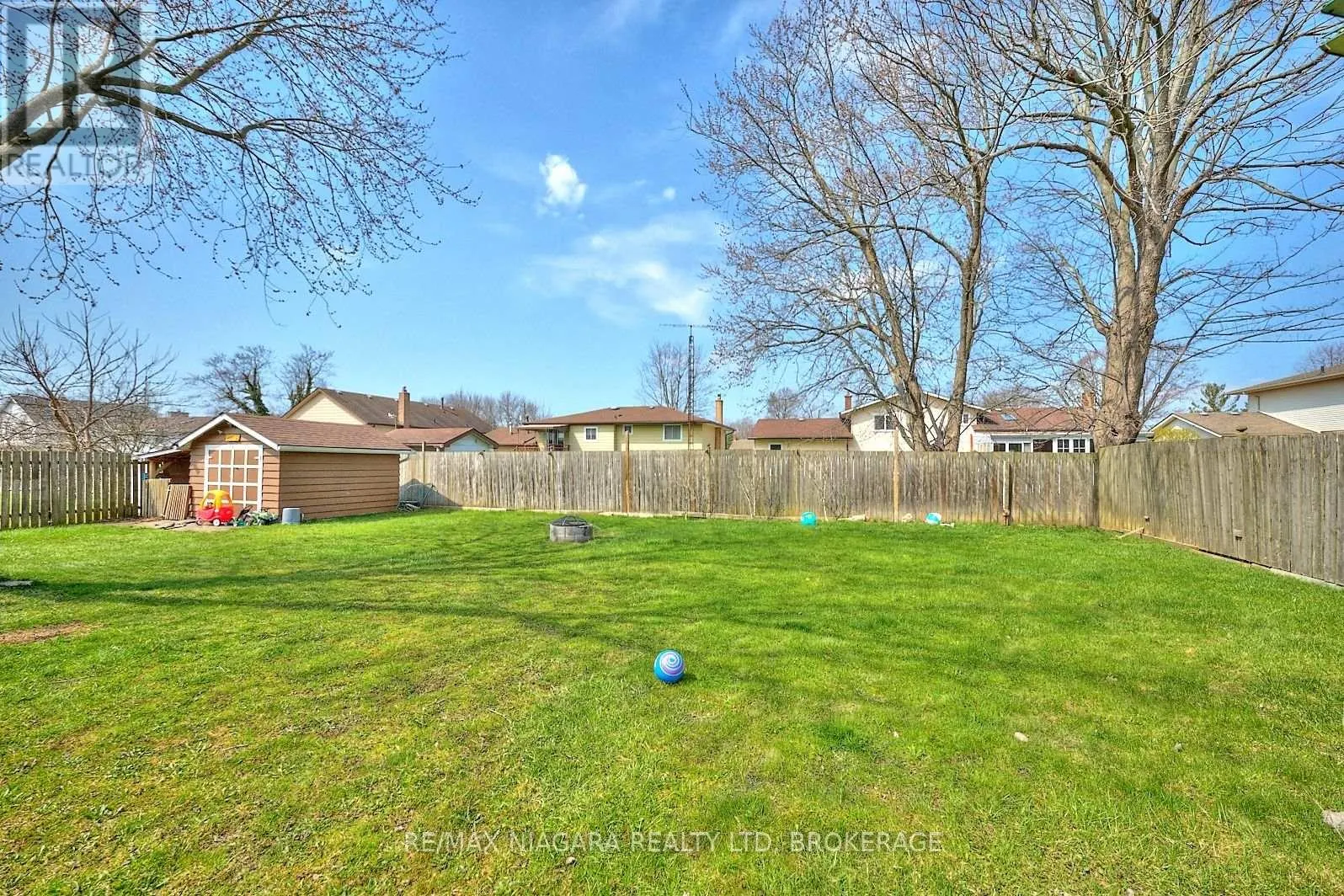 953 GRANDVIEW ROAD