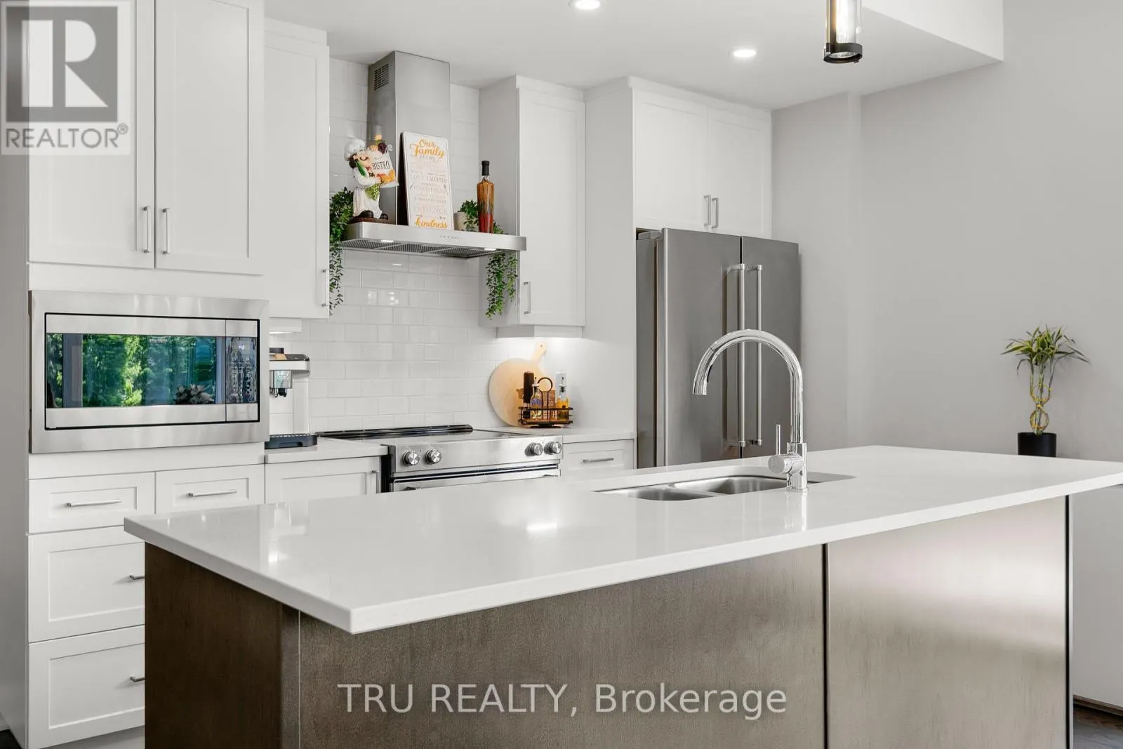 102 - 100 CORTILE PRIVATE N