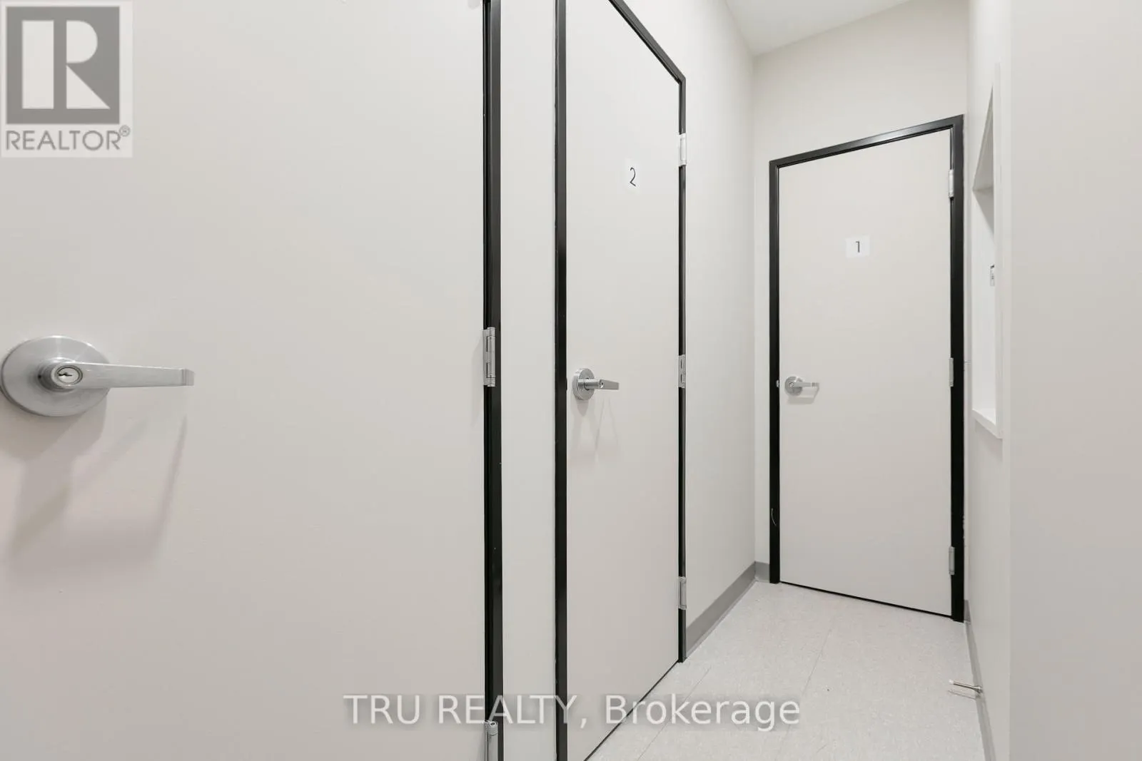 102 - 100 CORTILE PRIVATE N