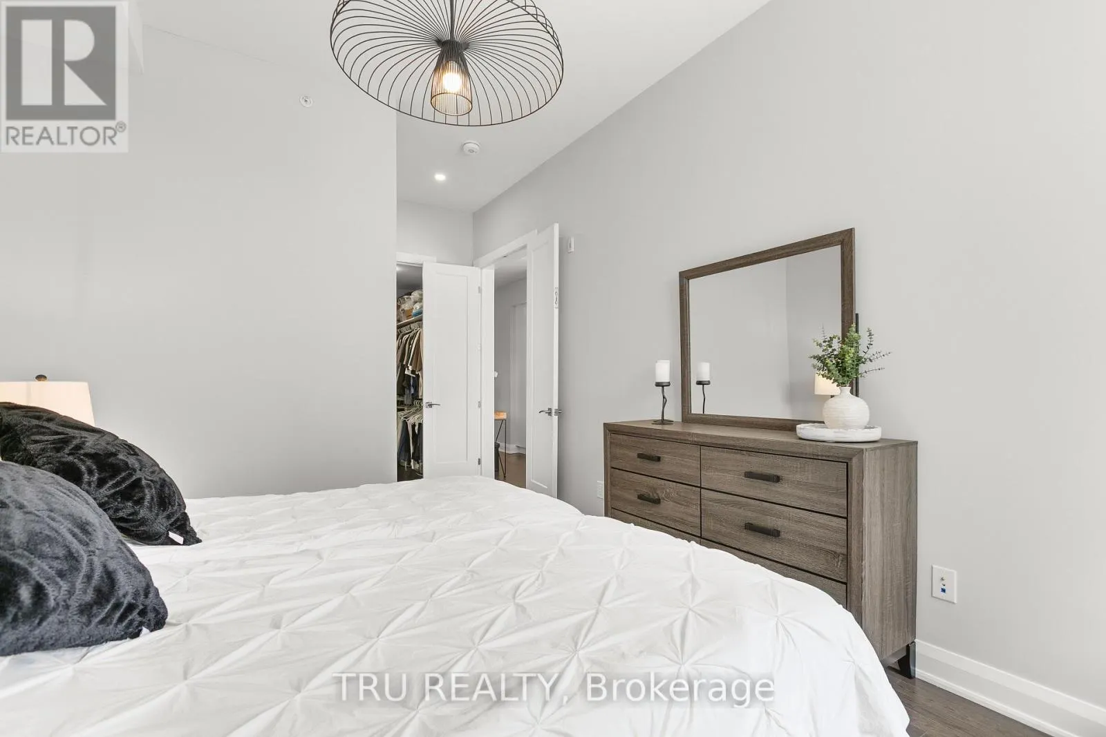 102 - 100 CORTILE PRIVATE N