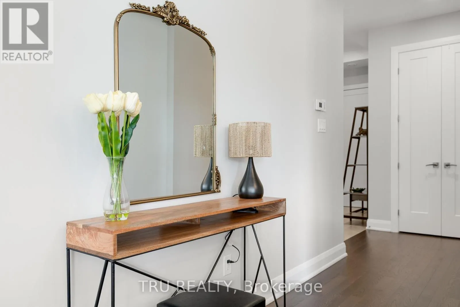 102 - 100 CORTILE PRIVATE N