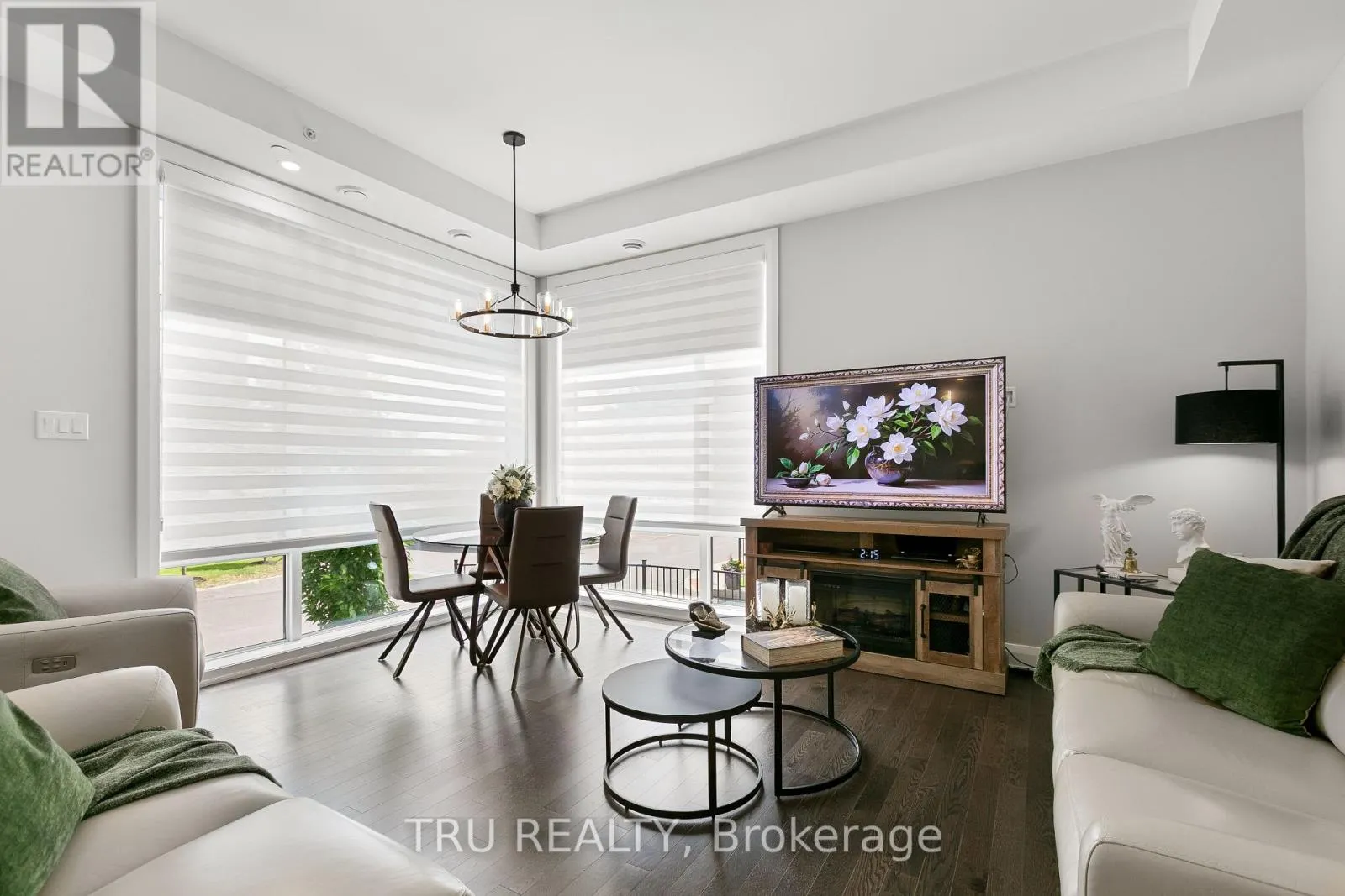 102 - 100 CORTILE PRIVATE N