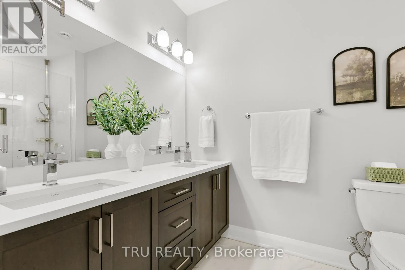 102 - 100 CORTILE PRIVATE N
