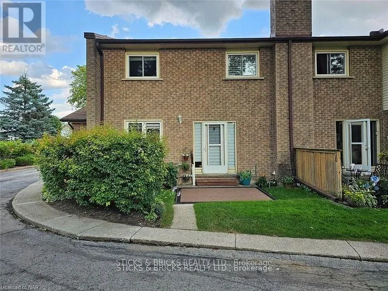 30 - 6044 SWAYZE DRIVE, #30