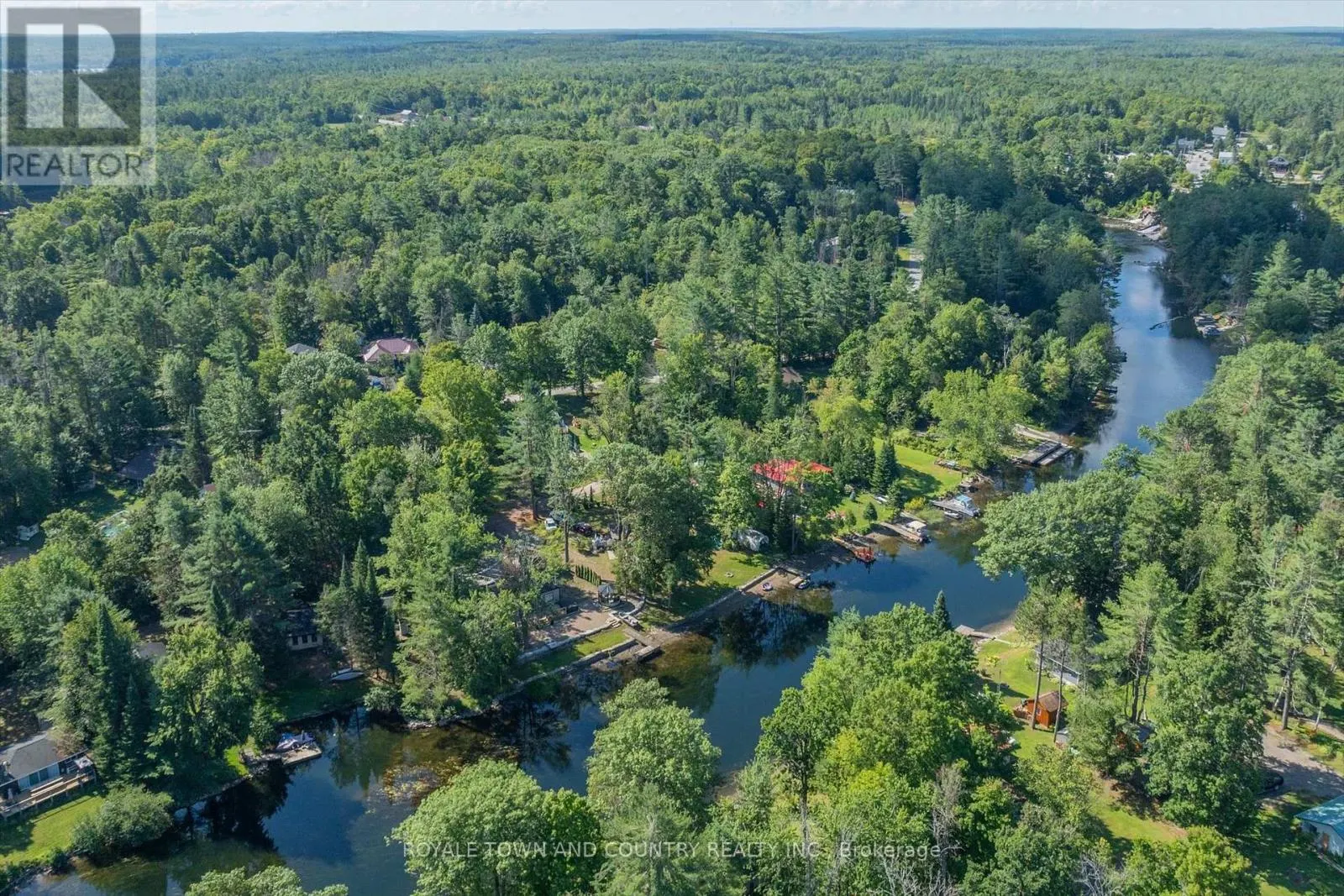 11 LITTLE BAY DRIVE