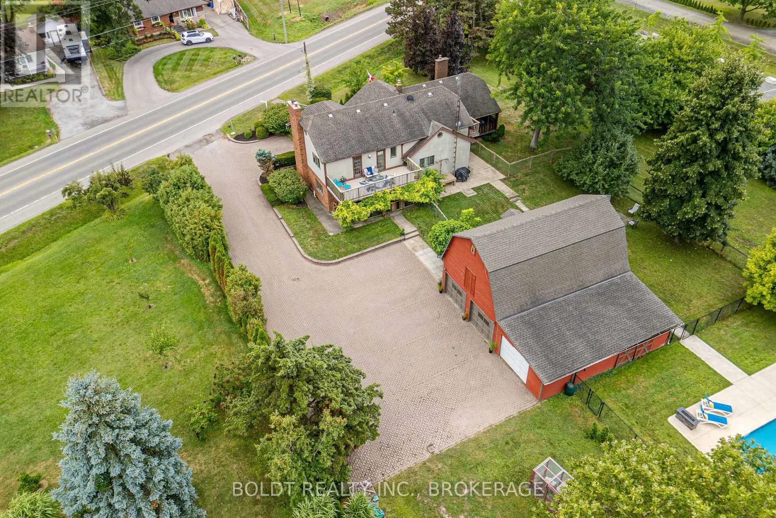 468 LAKESHORE ROAD