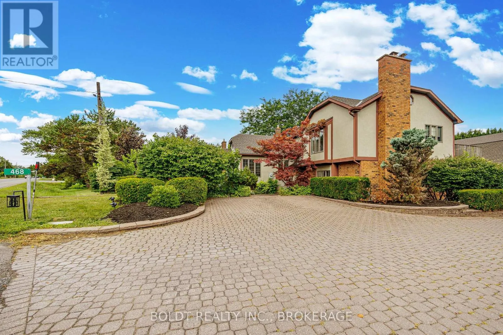 468 LAKESHORE ROAD
