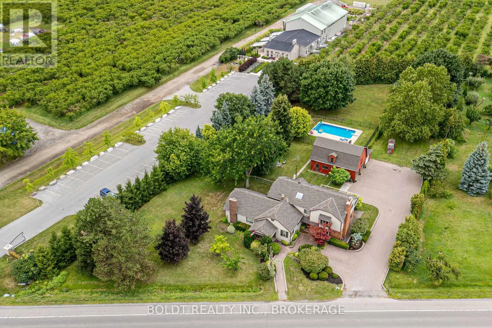 468 LAKESHORE ROAD
