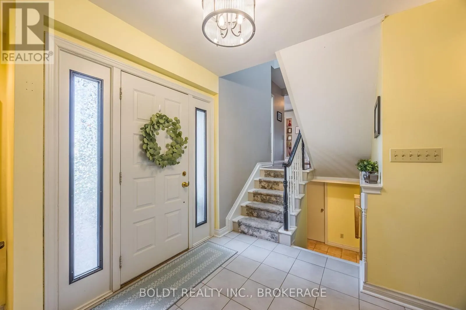 468 LAKESHORE ROAD