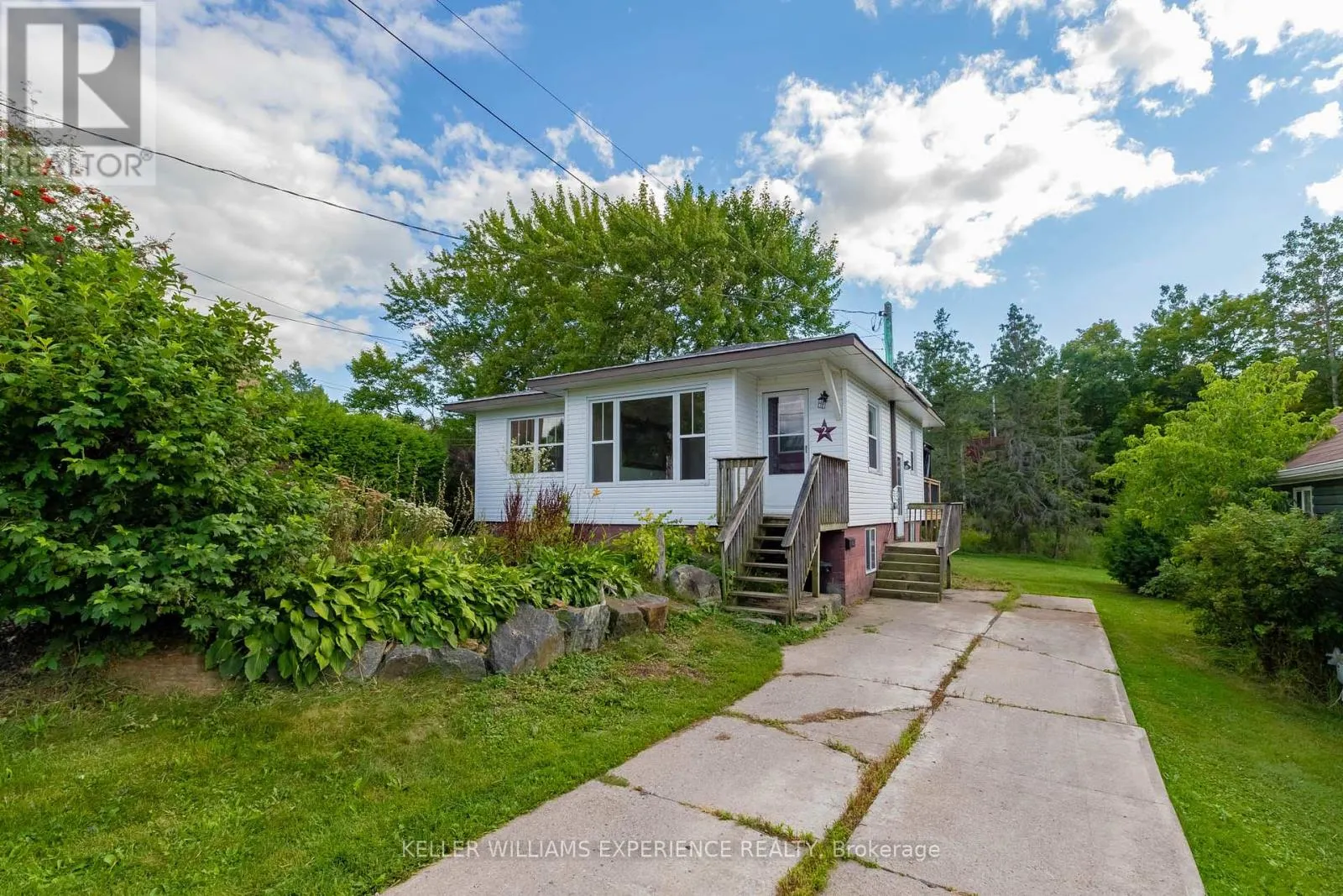 2 MEADOW STREET