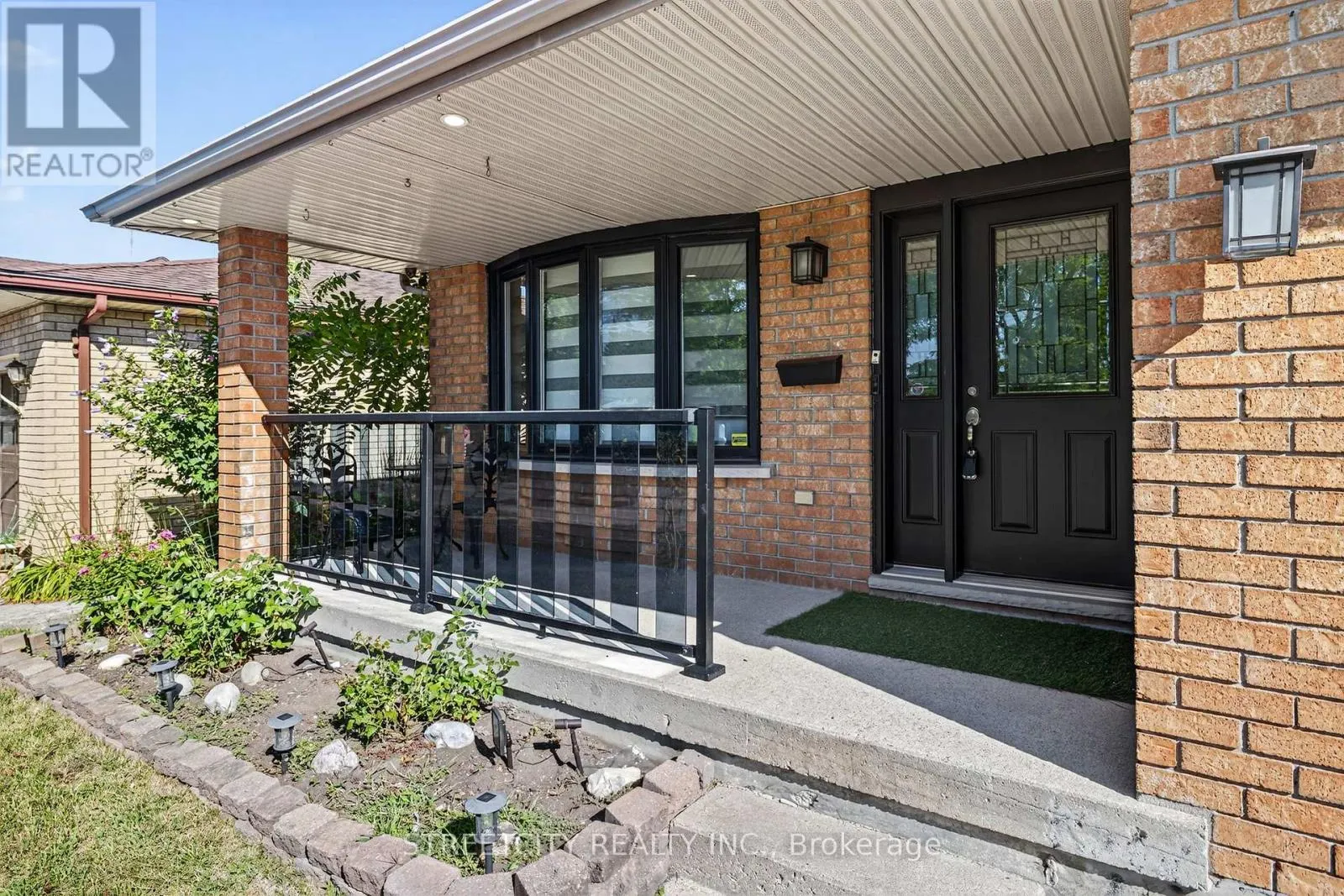 342 FERNDALE AVENUE