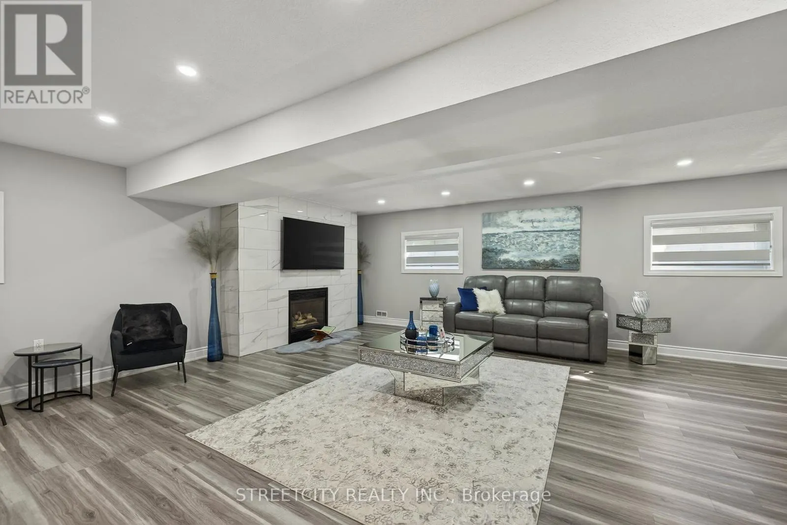 342 FERNDALE AVENUE
