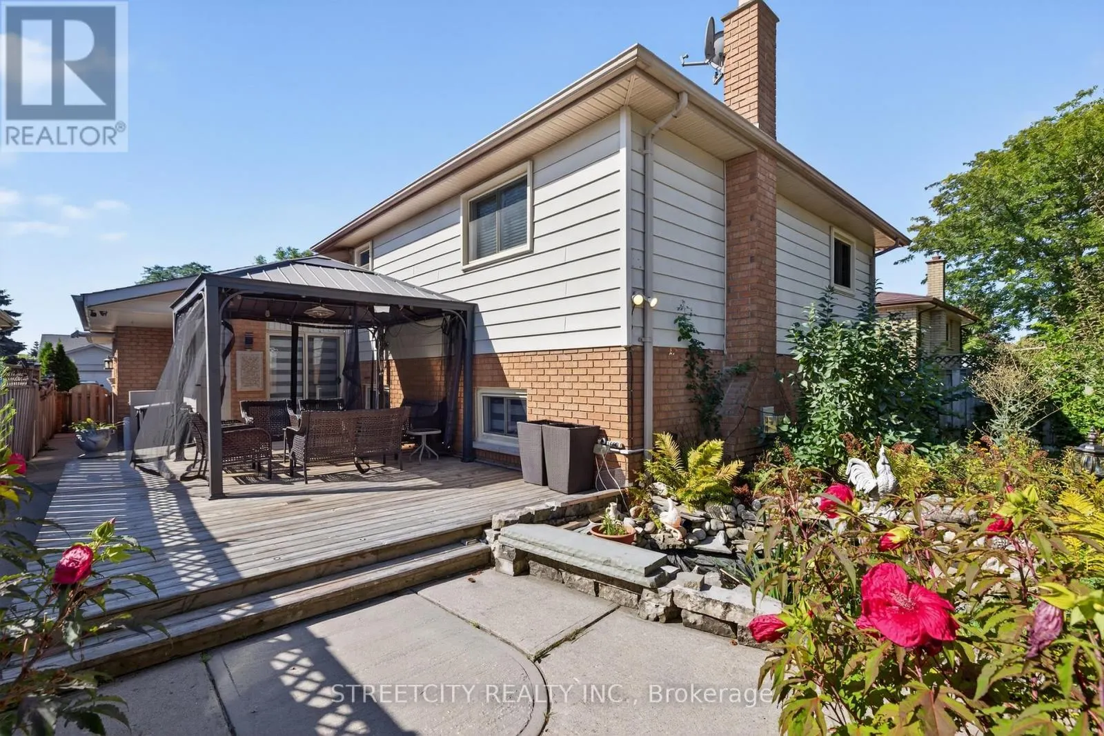342 FERNDALE AVENUE