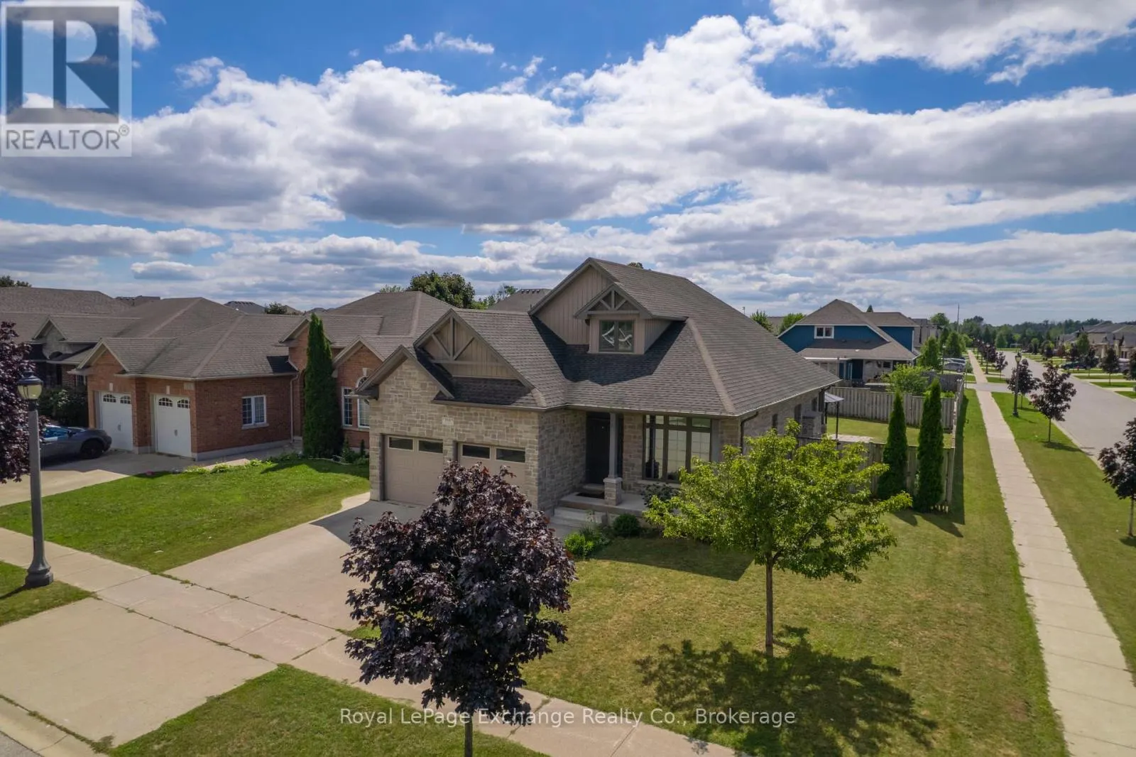 310 WIECK BOULEVARD