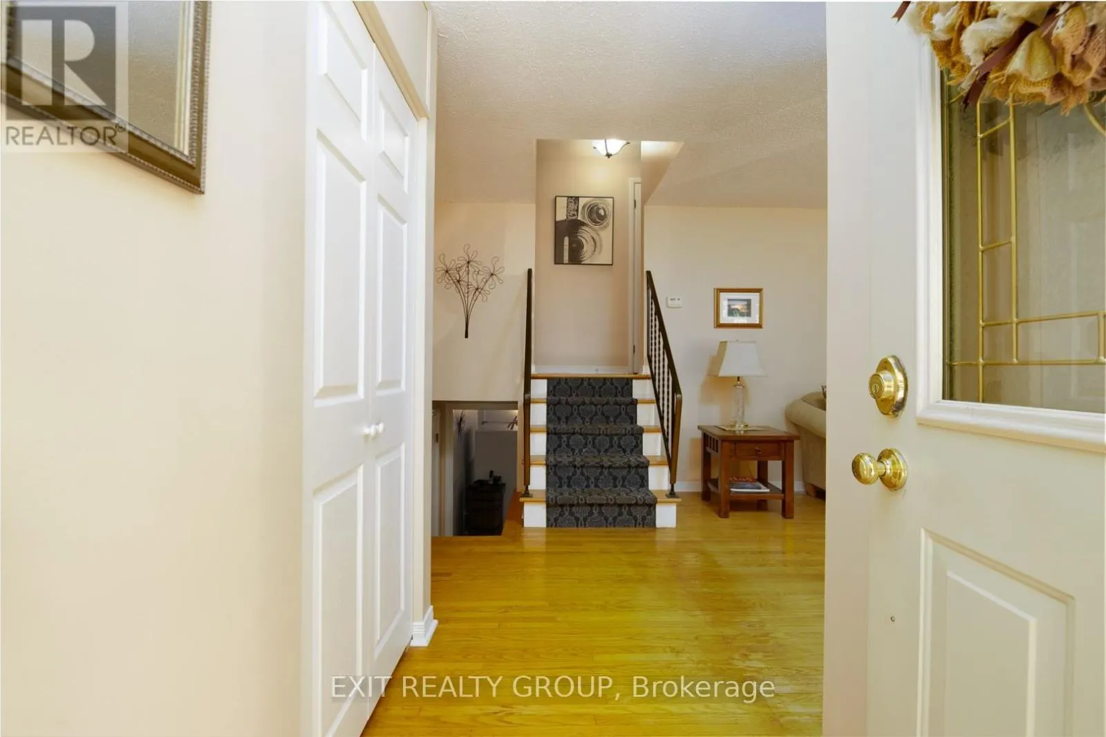 31 LEXINGTON CRESCENT