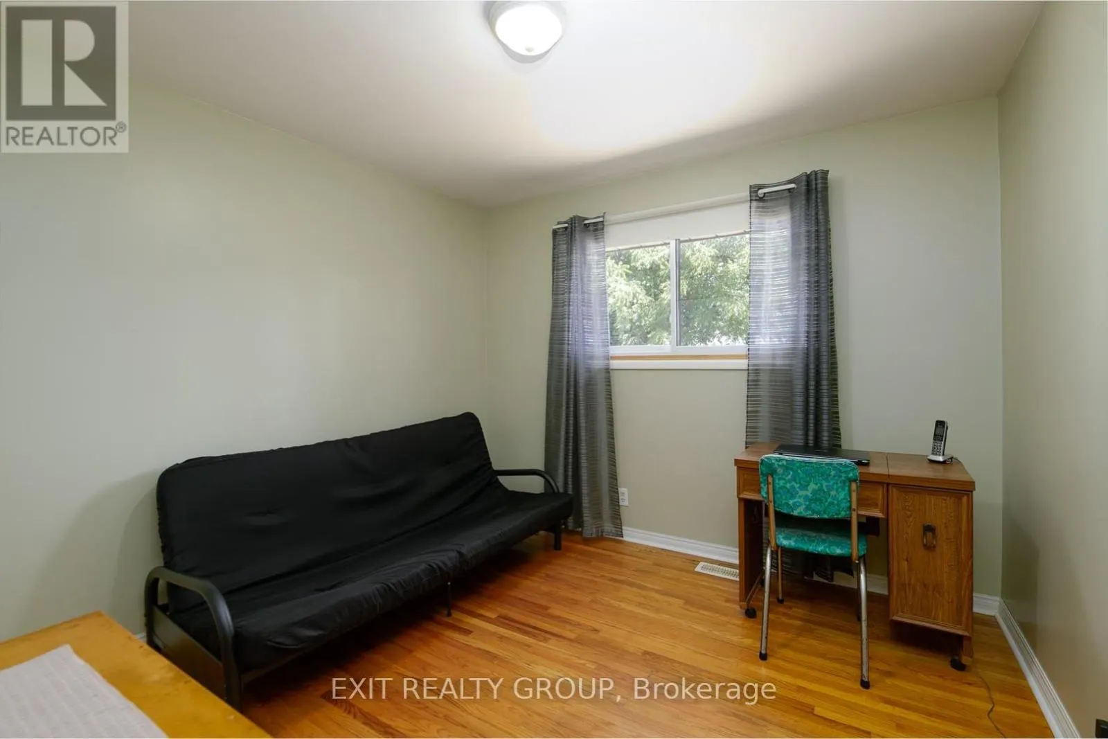 31 LEXINGTON CRESCENT