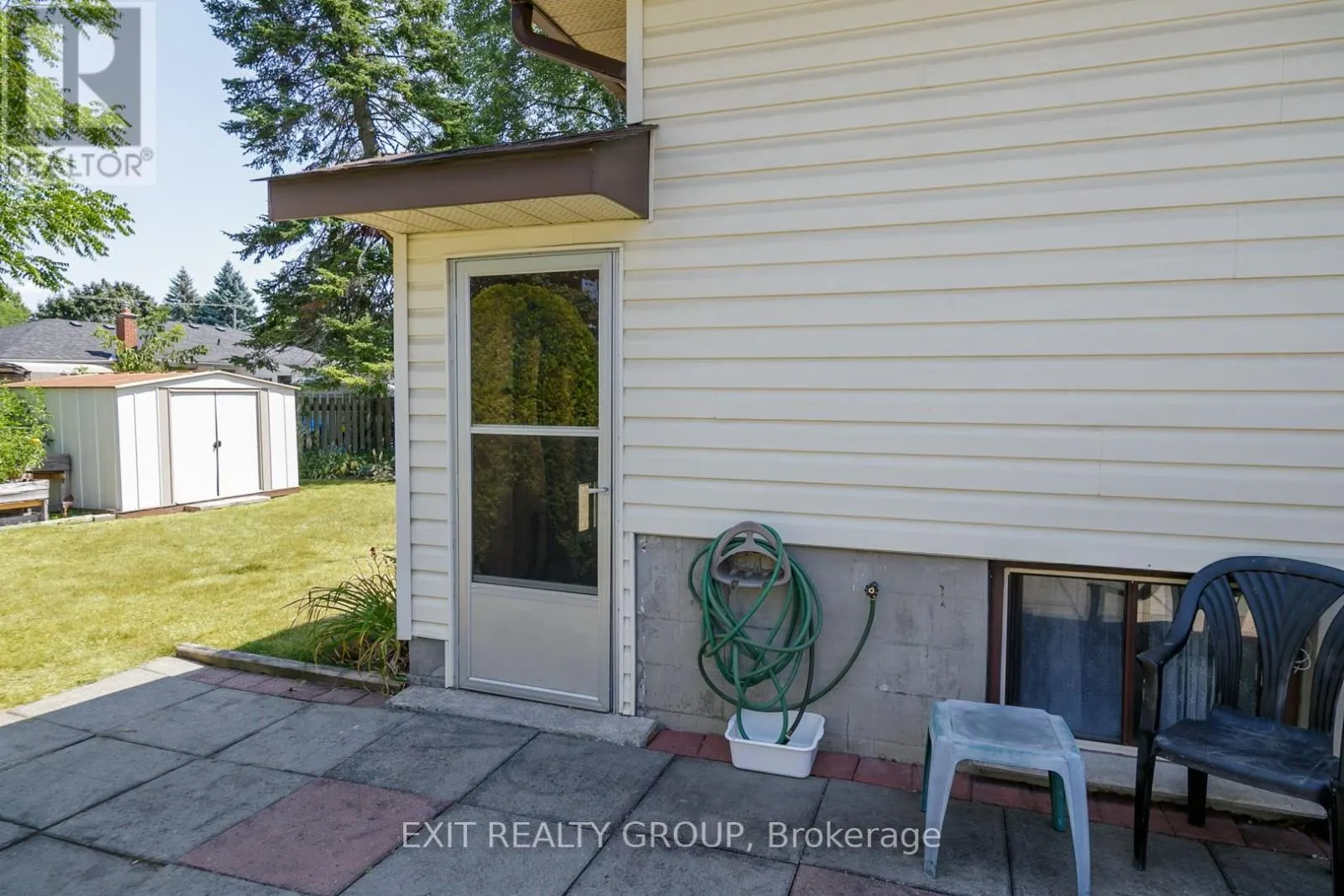 31 LEXINGTON CRESCENT