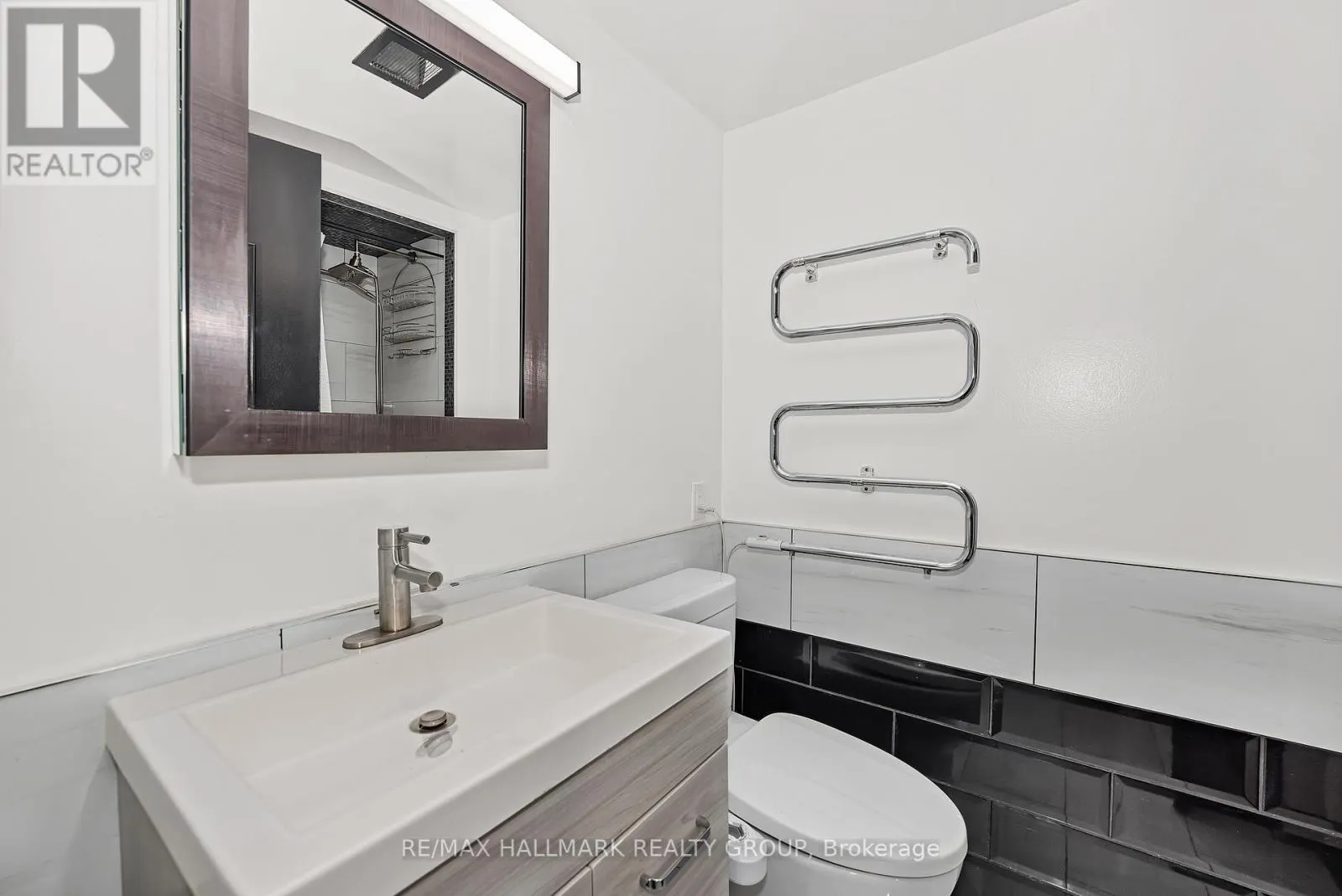 908 - 500 LAURIER AVENUE W