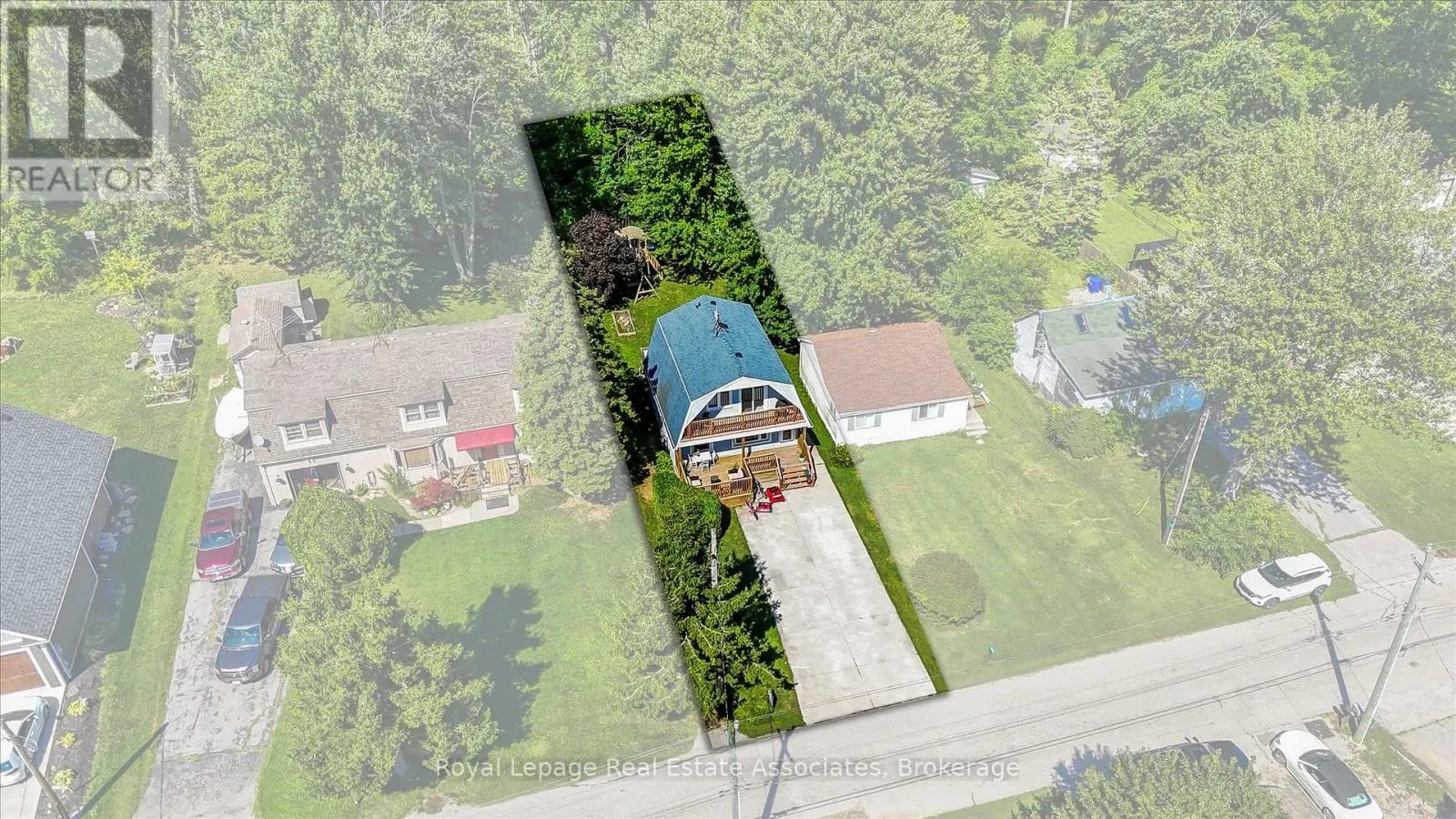 374 LAKEWOOD DRIVE N