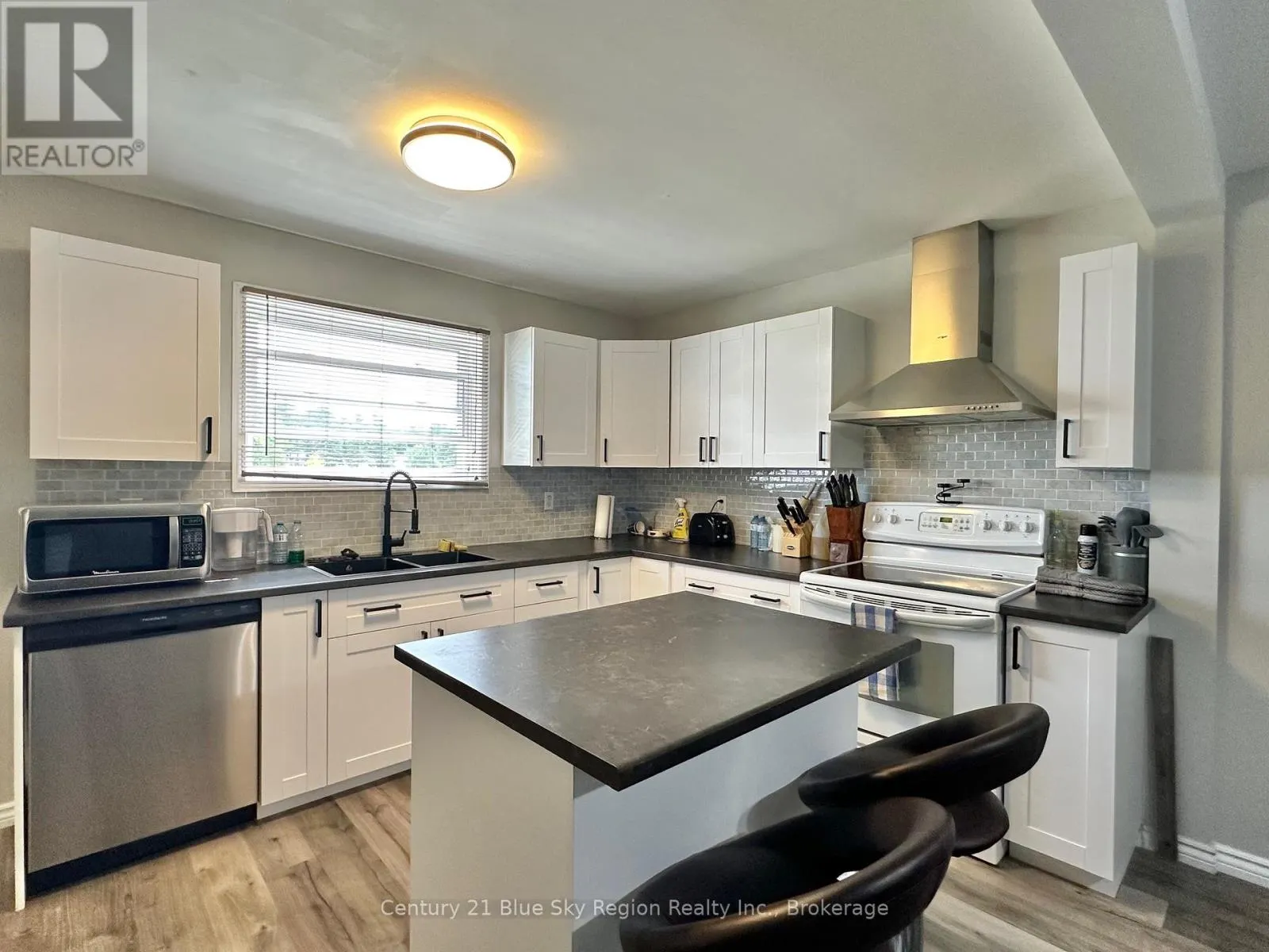 131 6TH STREET