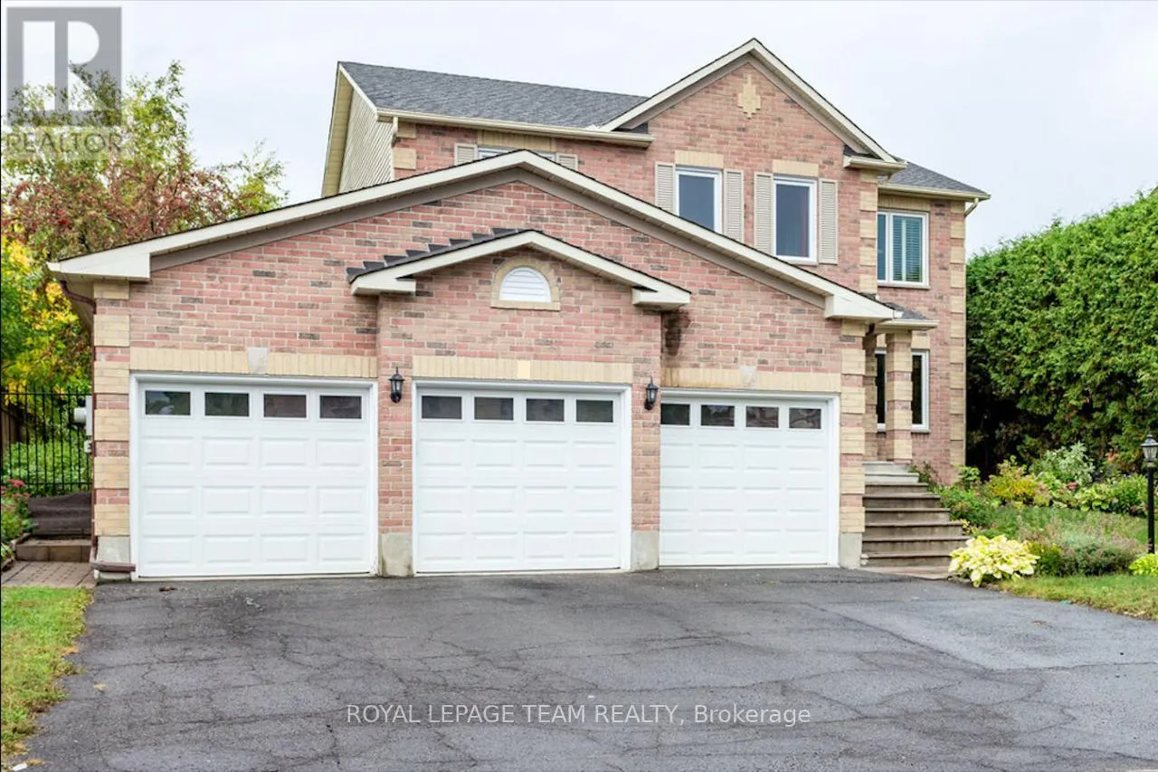 3 TOWER HILL CRESCENT