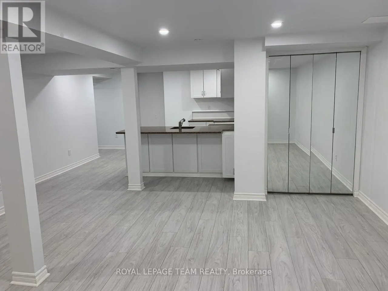 3 TOWER HILL CRESCENT
