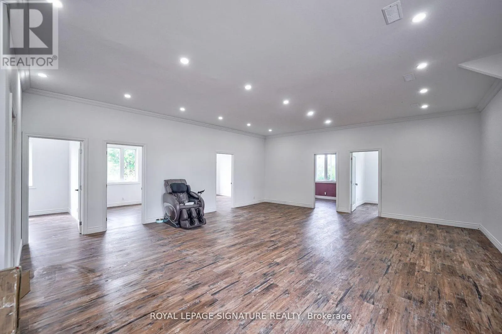 424 8TH CONCESSION ROAD E