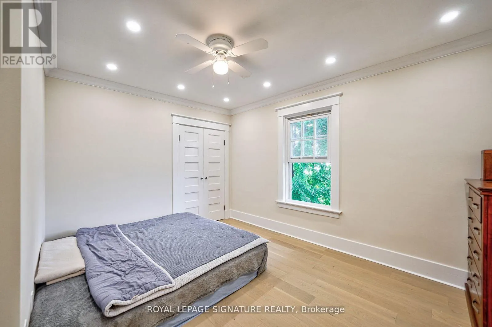 424 8TH CONCESSION ROAD E