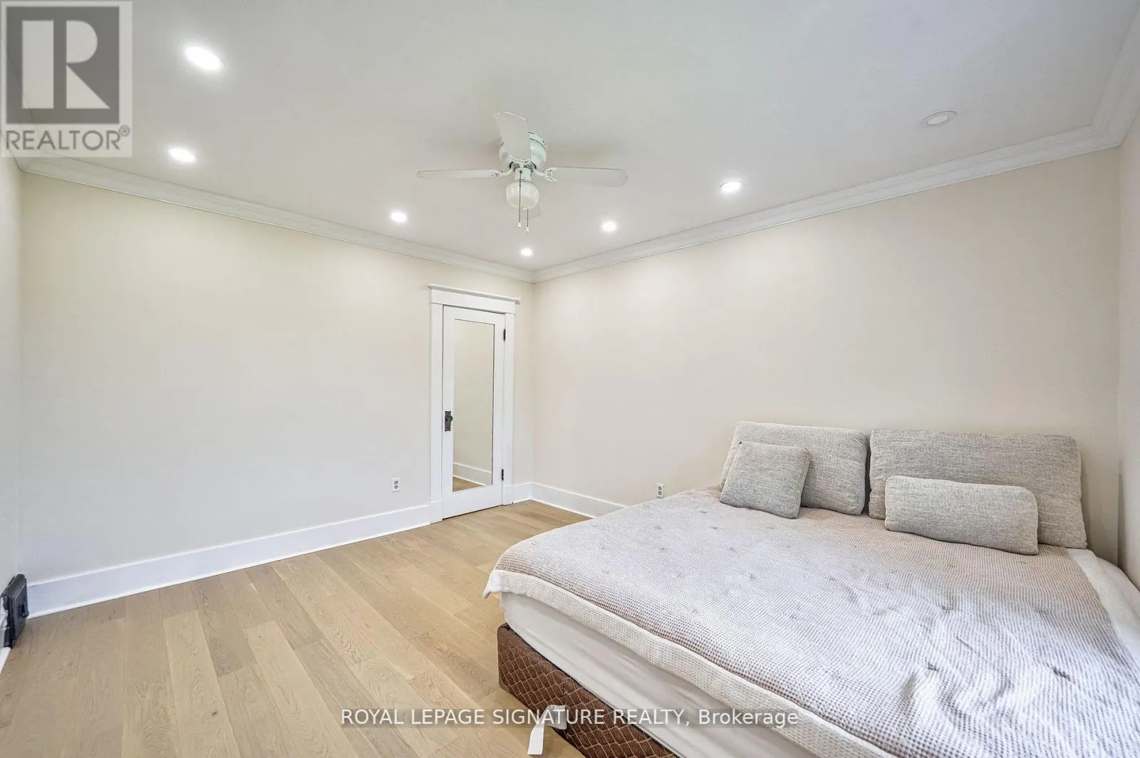 424 8TH CONCESSION ROAD E