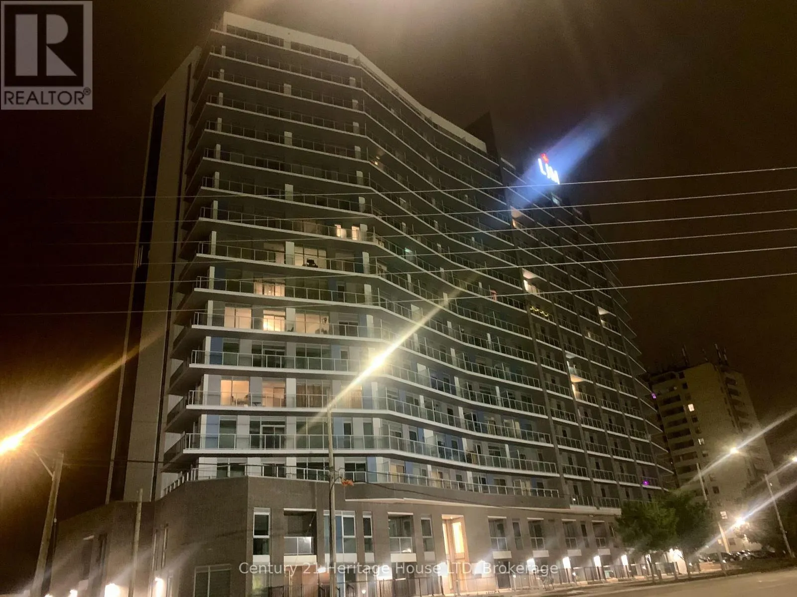 1105 - 2782 BARTON STREET, #1105