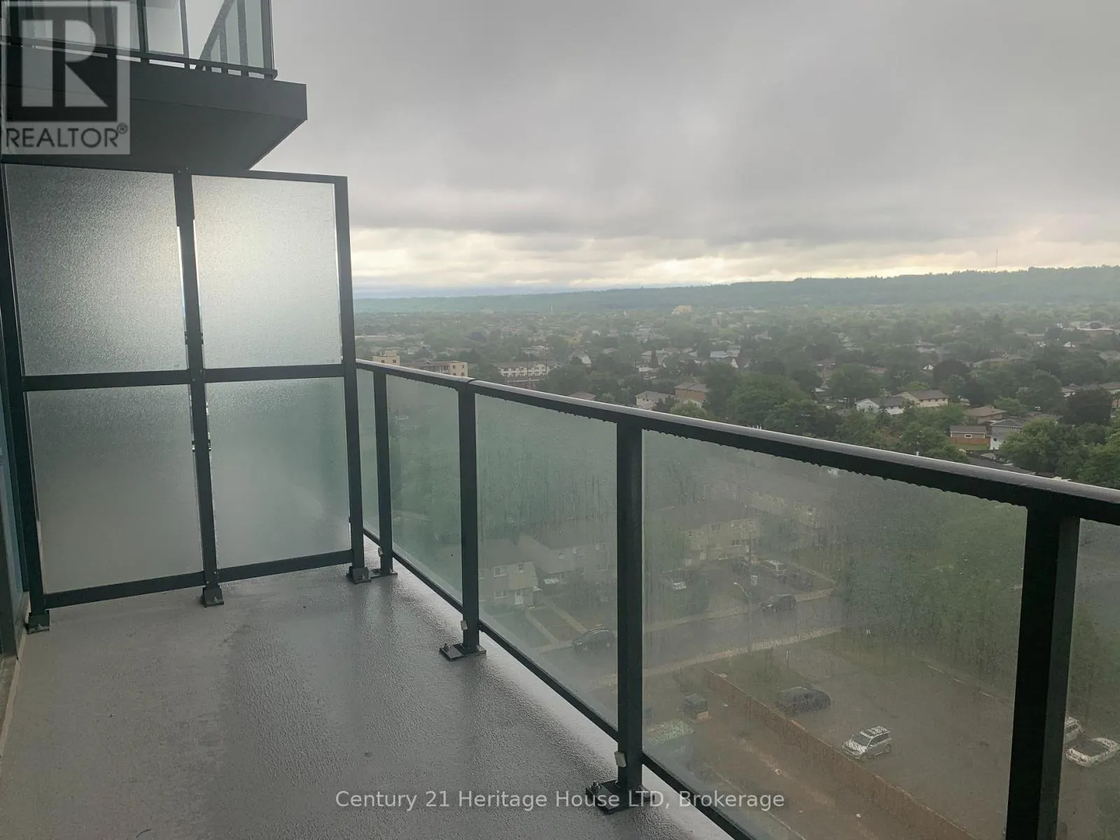 1105 - 2782 BARTON STREET, #1105