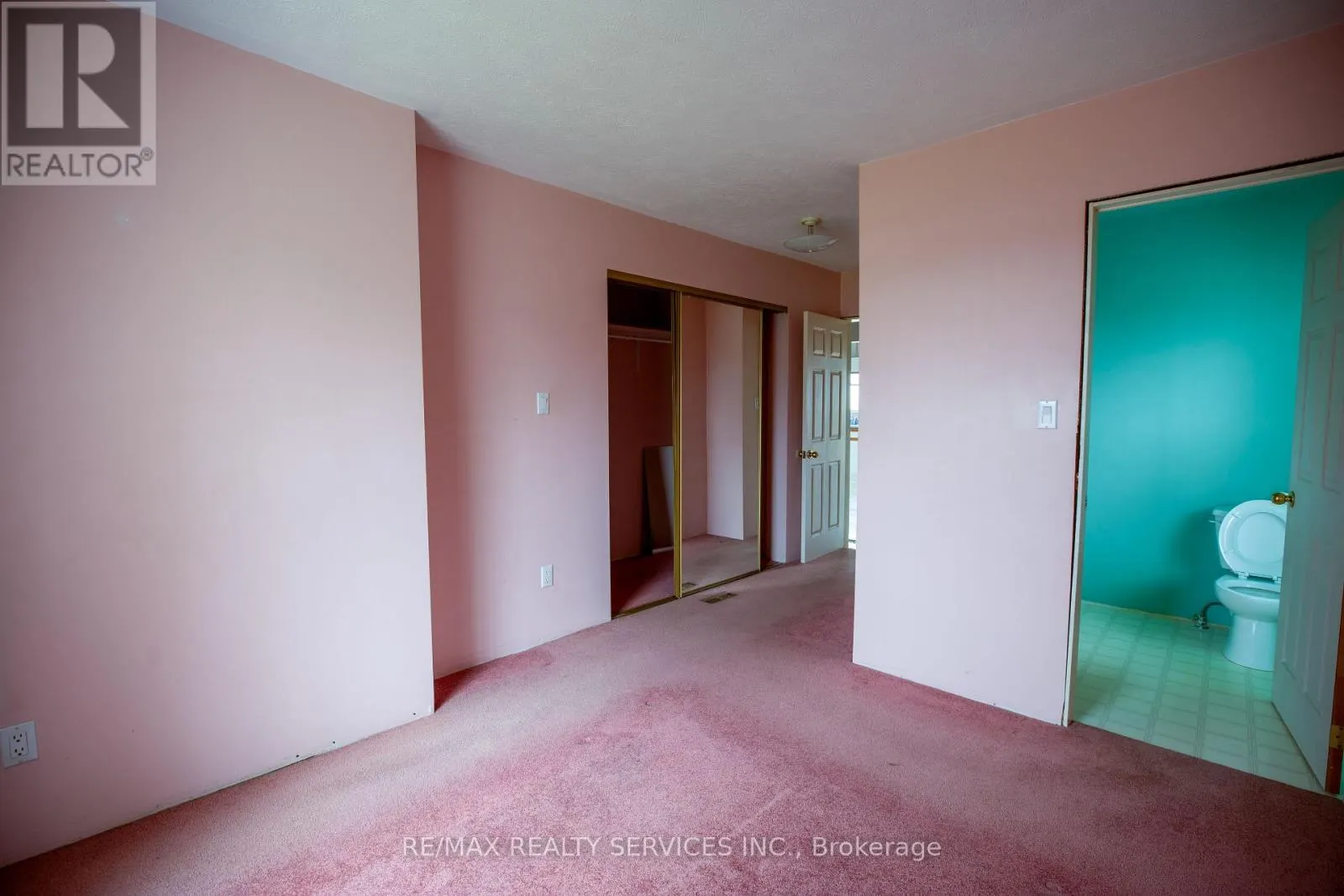 754328 HWY 53 ROAD