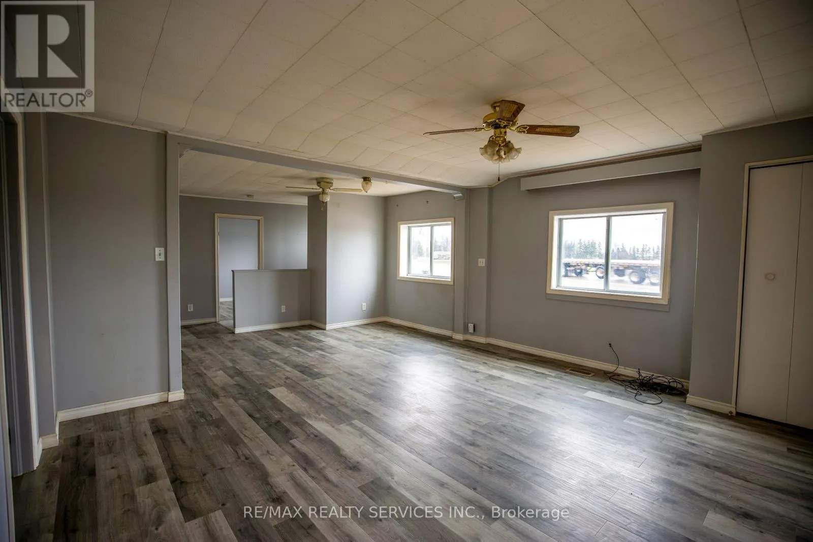 754328 HWY 53 ROAD
