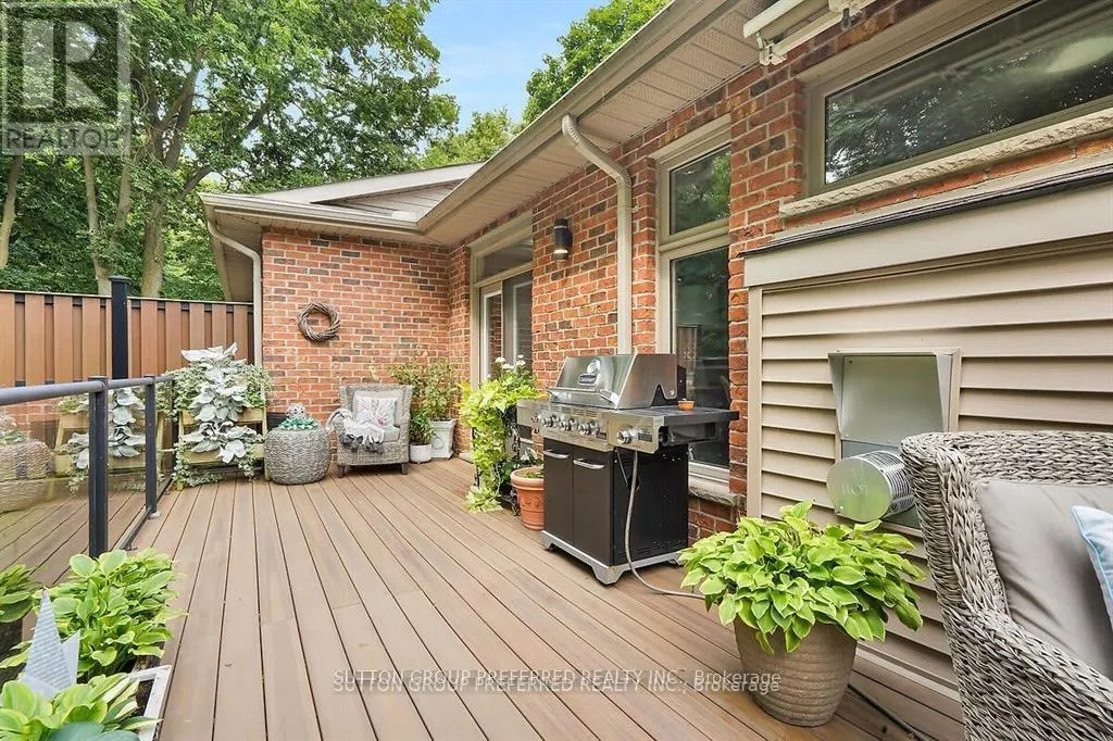 6 - 398 OLD RIVERSIDE DRIVE, #6