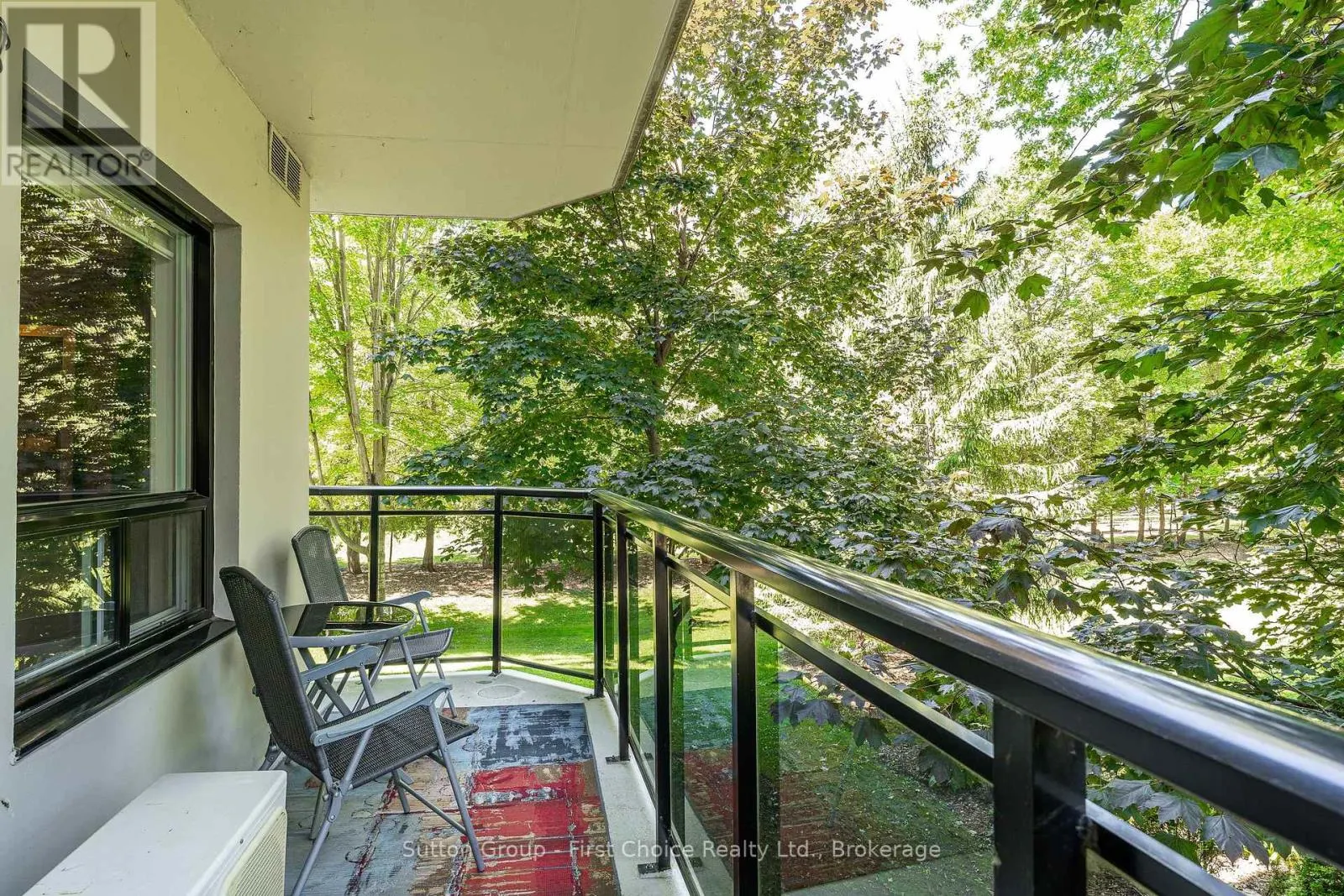 206 - 160 ROMEO STREET, #206