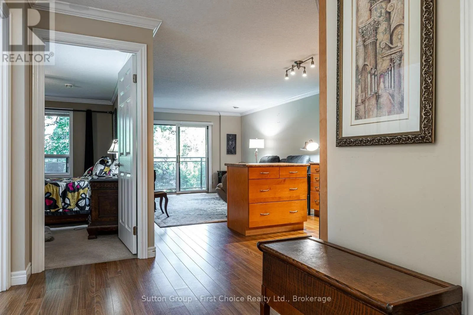 206 - 160 ROMEO STREET, #206
