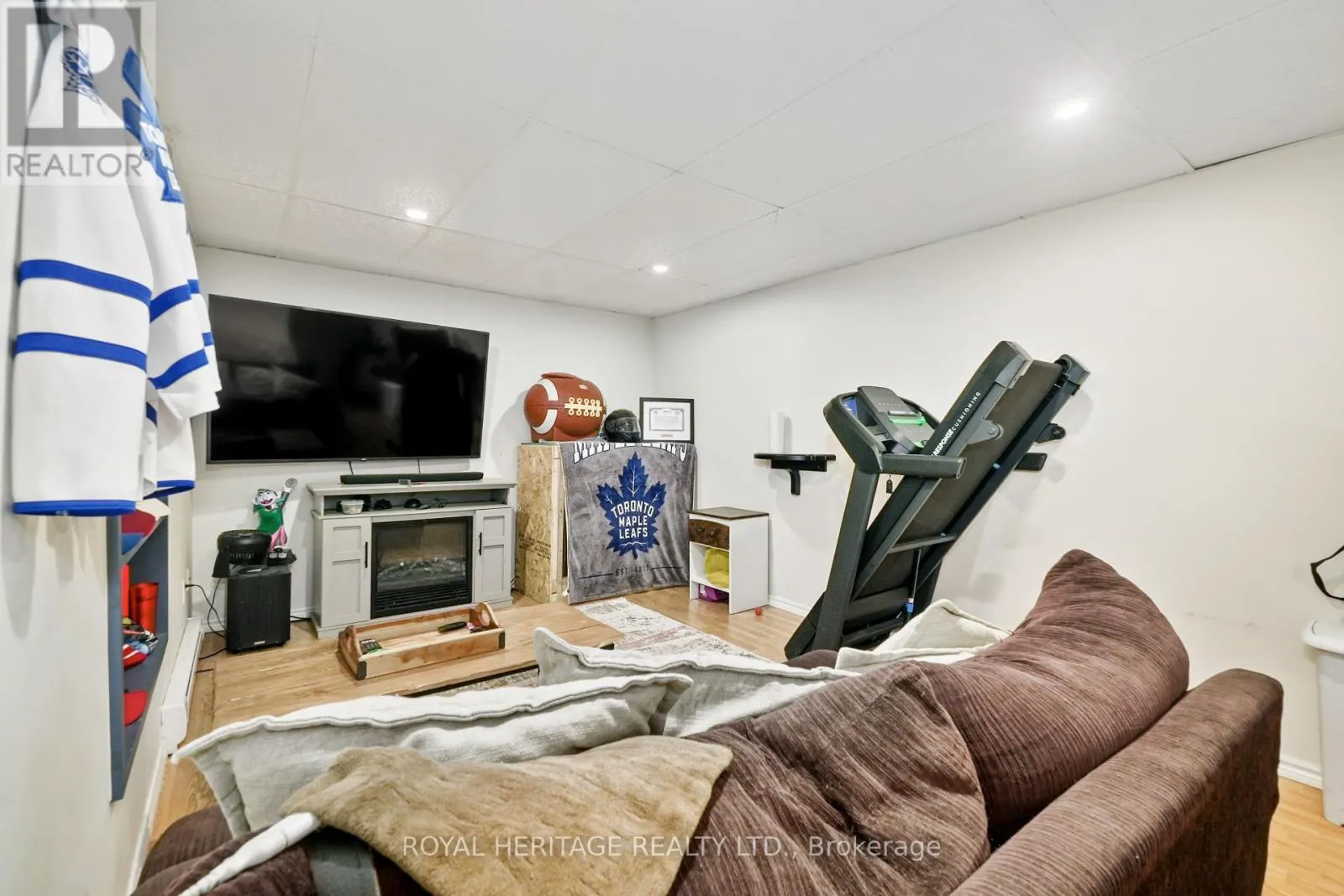 5 - 494 ELGIN STREET W, #5