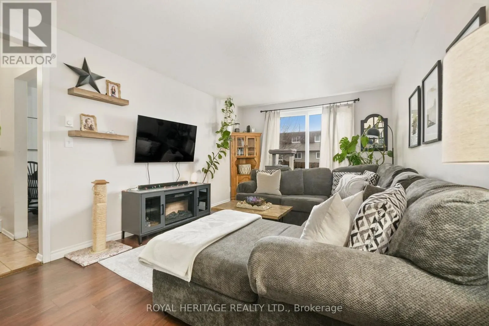5 - 494 ELGIN STREET W, #5