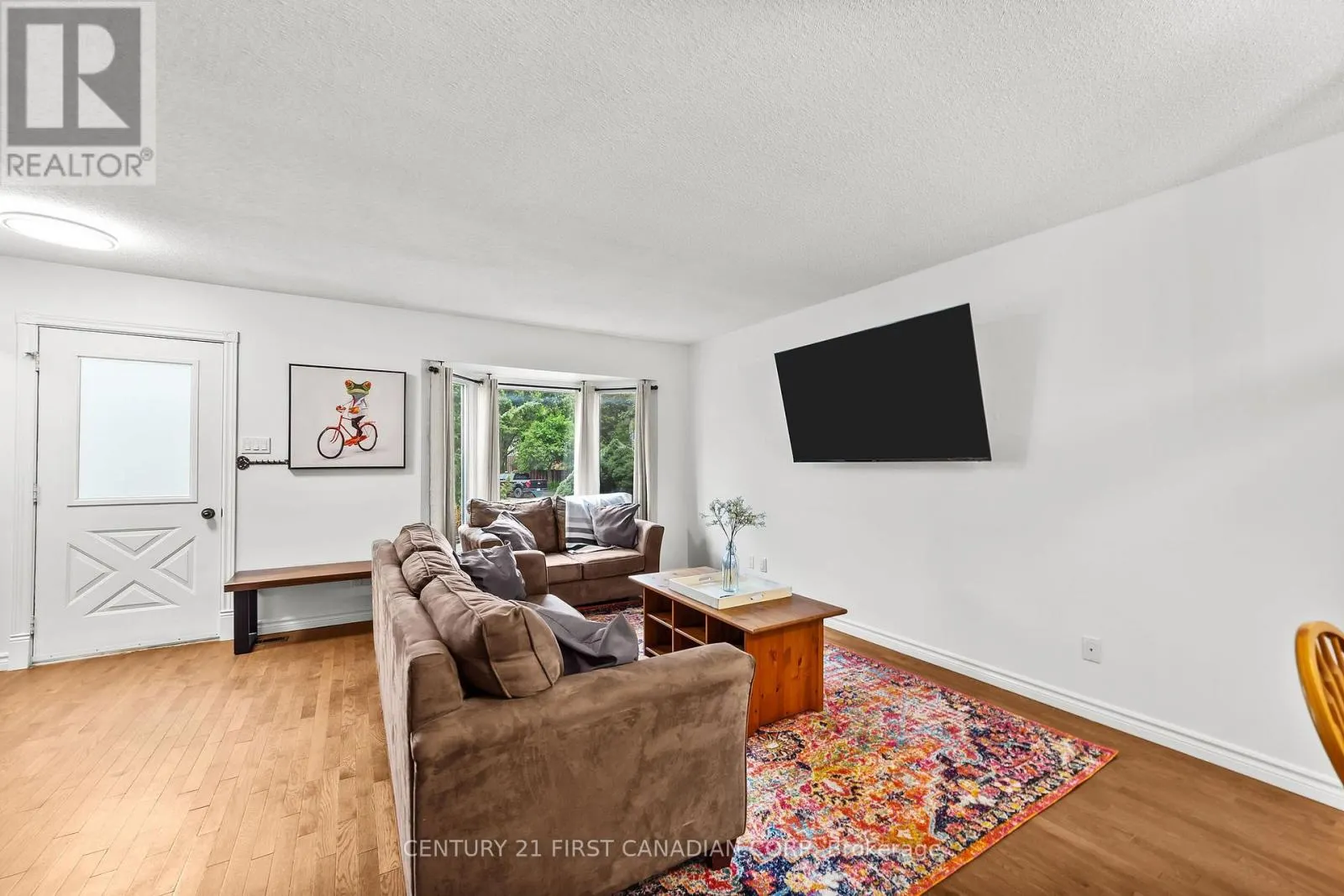 71 CONSTABLE COURT