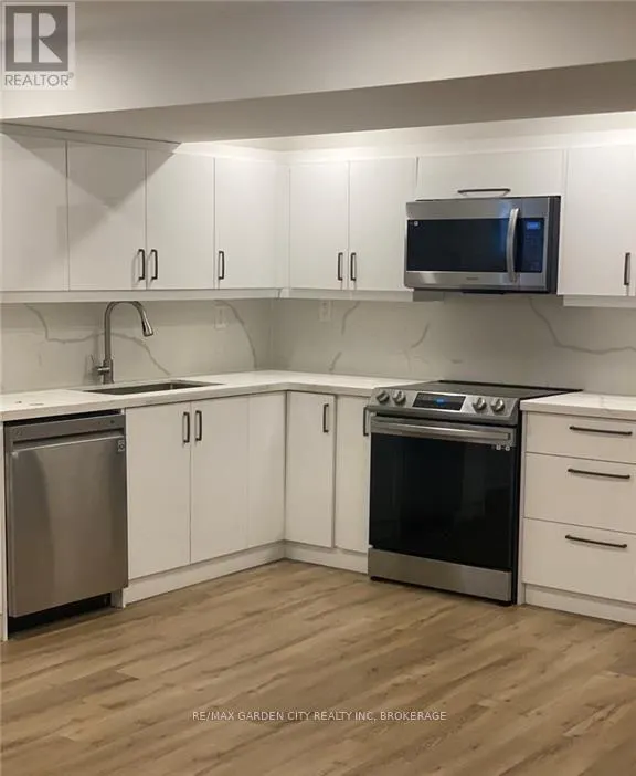 4-LOWER LEVEL - 13 VALLEY ROAD