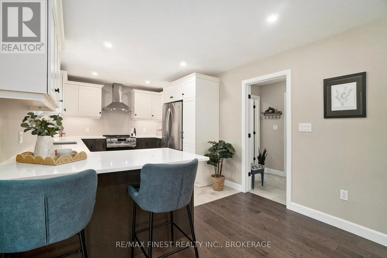 10541 WYLIE WAY
