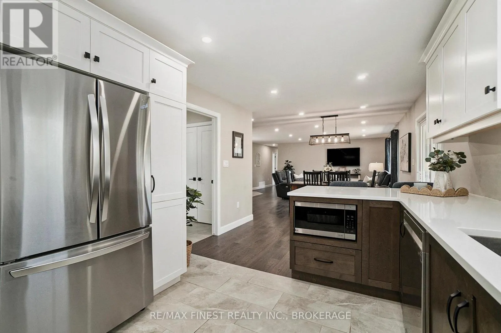 10541 WYLIE WAY