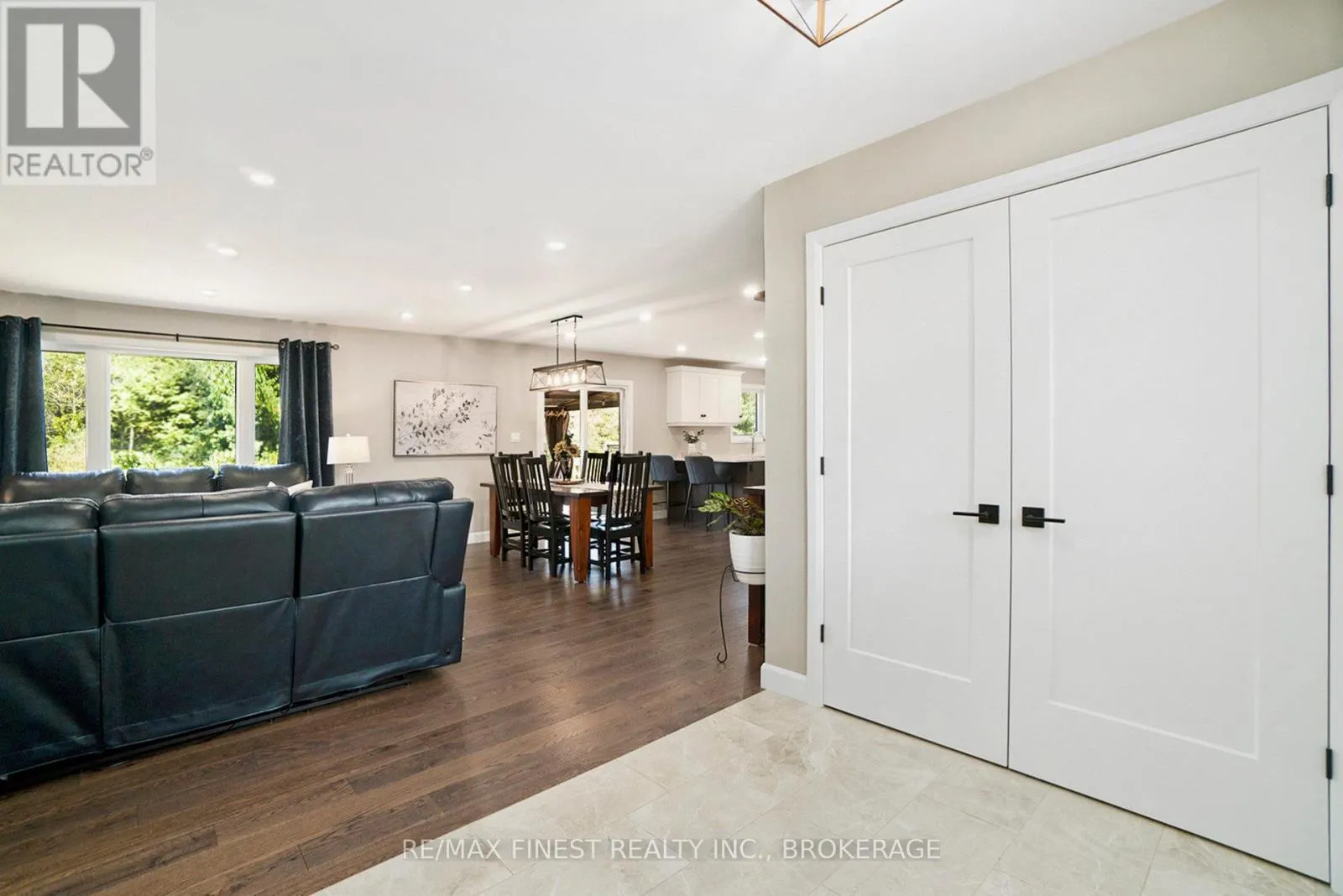 10541 WYLIE WAY