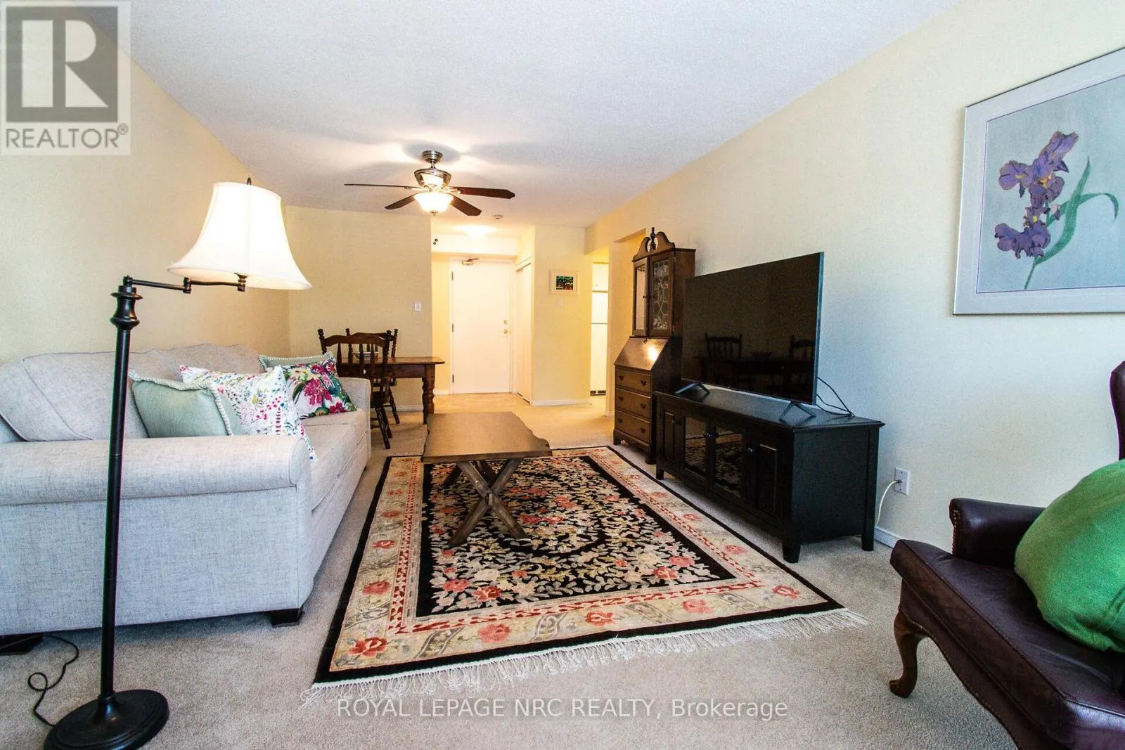 217 - 78 ROEHAMPTON AVENUE, #217
