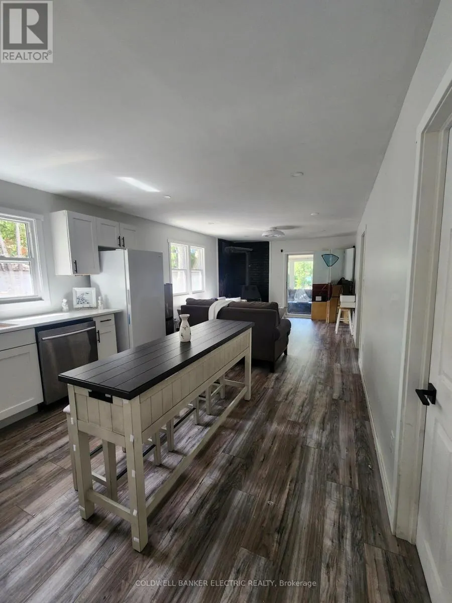 48 HARGRAVE ROAD