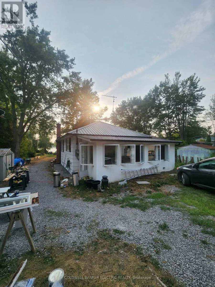 48 HARGRAVE ROAD