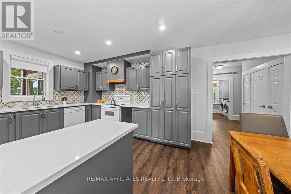 3904 MARCH ROAD