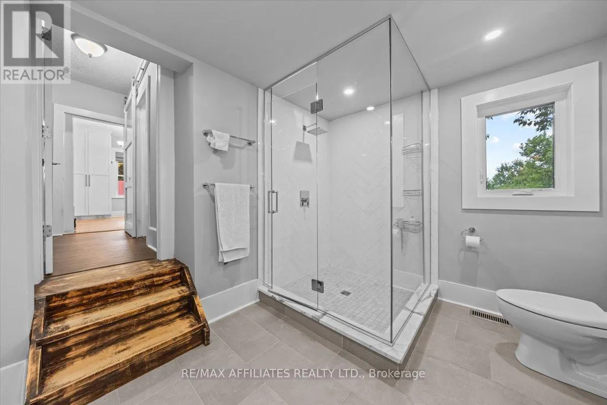 3904 MARCH ROAD